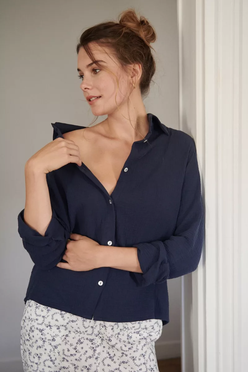 CHEMISE DE PYJAMA FEMME EN GAZE DE COTON BIO BLEU 2